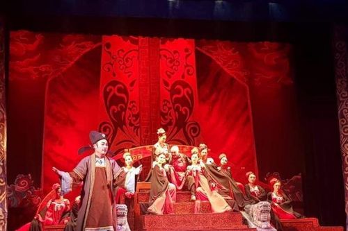 Tín hiệu vui từ khe cửa hẹp