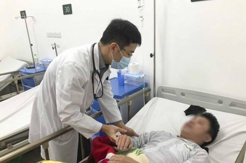 Vì sao đột quỵ ở người trẻ tăng cao vào những ngày rét đậm?