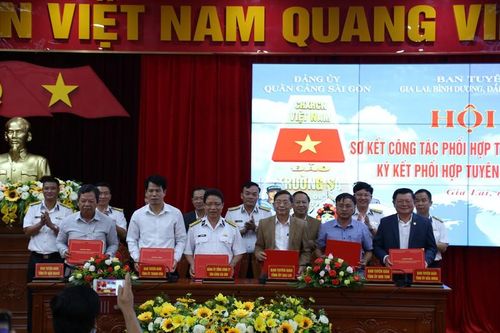 Tổng công ty Tân cảng Sài Gòn: Sơ kết công tác phối hợp tuyên truyền biển, đảo năm 2020