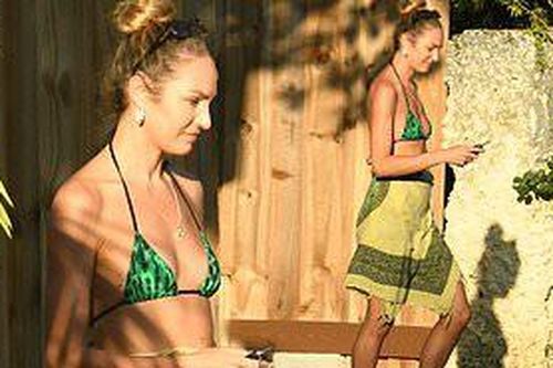Người đẹp Nam Phi Candice Swanepoel mặt mộc vẫn đầy quyến rũ