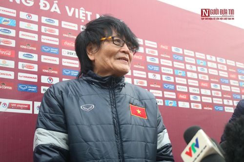'Thần y' Choi Ju Young nói về Quang Hải, HLV Park thở phào