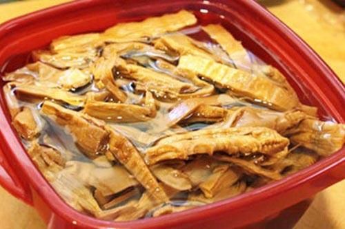 Cách luộc măng khô nhanh mềm, không bị đắng