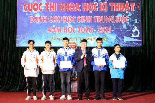 Tổng kết Cuộc thi Khoa học kỹ thuật cấp tỉnh năm học 2020-2021