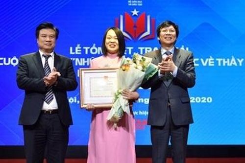 Nữ giảng viên Học viện Chính trị CAND đạt giải nhất cuộc thi viết về thầy cô và mái trường