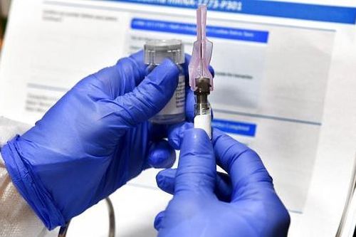 Các nước châu Âu lên kế hoạch tiêm phòng vắc-xin COVID-19