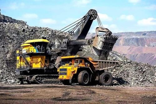 Sử dụng đất, đá thải mỏ để san lấp các dự án