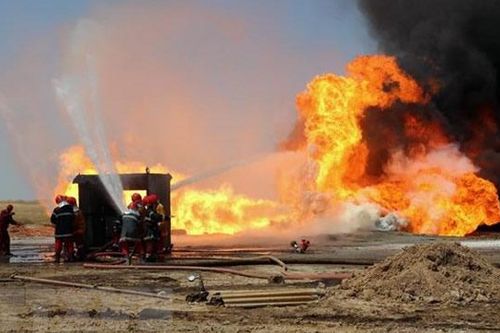 Iraq kiểm soát 2 giếng dầu bị các phần tử khủng bố phóng hỏa