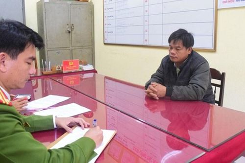 Khởi tố đối tượng hủy hoại rừng tự nhiên