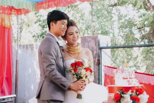 Của hồi môn 10 cây vàng, 2 sổ đỏ, 1 ô tô của cô dâu Ninh Thuận