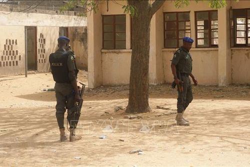Nigeria giải cứu được gần 350 học sinh bị Boko Haram bắt cóc