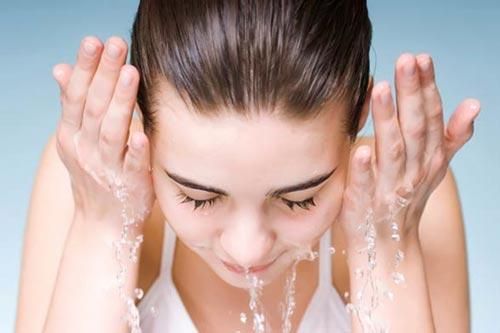 11 thói quen vệ sinh để sở hữu làn da hoàn hảo, láng mịn