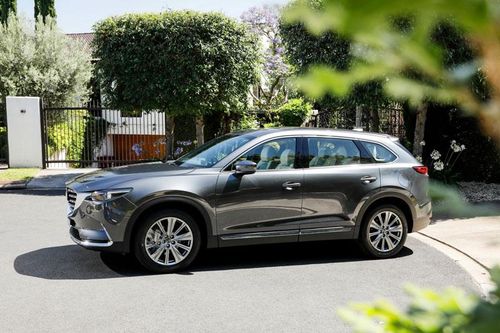 Mazda CX-9 2021 chốt giá hơn 800 triệu đồng