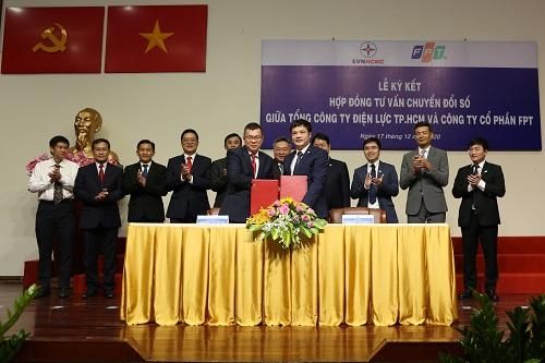 EVNHCMC ký kết hợp đồng chuyển đổi số với Tập đoàn FPT