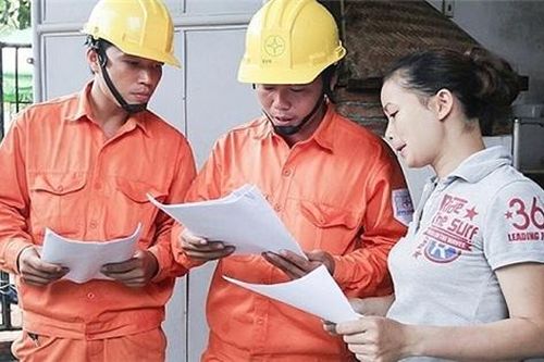 Giảm tiếp 10% tiền điện trong 3 tháng cuối năm