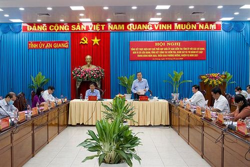 Tăng cường đổi mới nội dung, phương pháp kiểm tra, giám sát
