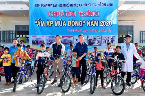 Tổ chức chương trình 'Ấm áp mùa đông' năm 2020 tại huyện Đak Đoa
