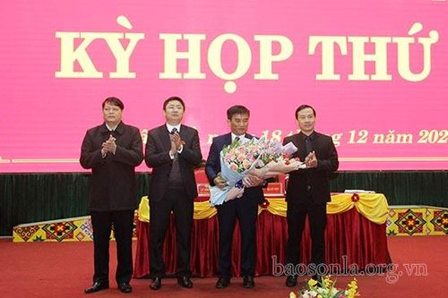 Kỳ họp thứ 11, HĐND huyện Vân Hồ khóa II, nhiệm kỳ 2016-2021
