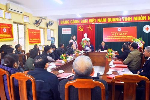 Gặp mặt đội ngũ tình nguyện viên Chữ thập đỏ