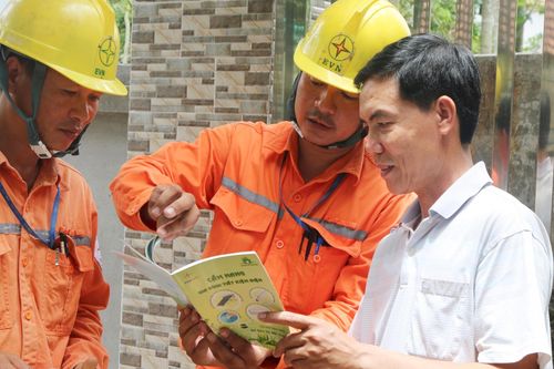 Bộ Công Thương ban hành văn bản hướng dẫn giảm giá điện, giảm tiền điện đợt 2