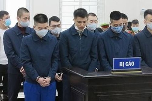 Nhóm đối tượng quay lén camera cưỡng đoạt tiền CSGT lĩnh án
