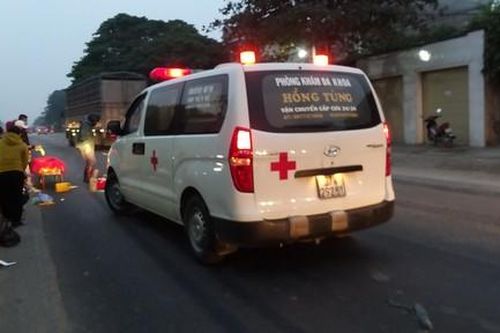 Người đàn ông mới đi viện về, bị xe tải tông tử vong