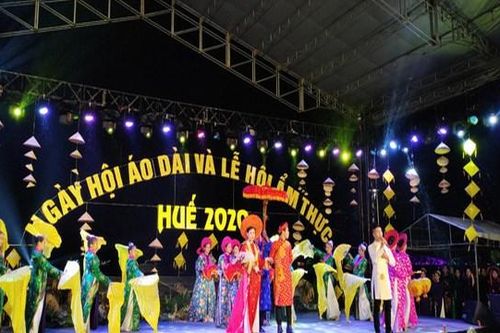 Khai mạc 'Ngày hội Áo dài và Lễ hội Ẩm thực Huế 2020'