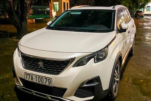 Cảnh sát vây bắt 2 kẻ trộm ôtô