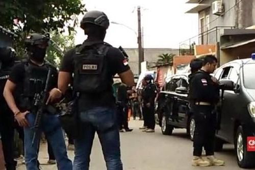 Indonesia: Hàng chục ngàn thùng quyên góp cho khủng bố