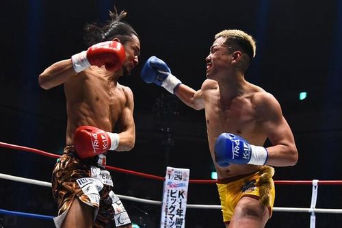 Trận đấu võ điên rồ nhất: Ba phút 3 cú knock-out hạ gục đối thủ mãn nhãn?