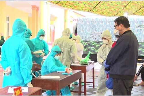 Hưng Yên tiếp nhận, cách ly y tế hơn 180 công dân Việt Nam trở về từ Đức