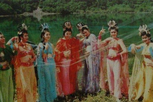 Bí mật về cảnh nóng duy nhất trong Tây du ký 1986 'lừa' khán giả suốt 34 năm