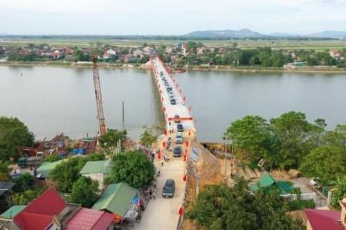 Thí điểm xây dựng tỉnh Hà Tĩnh đạt chuẩn nông thôn mới