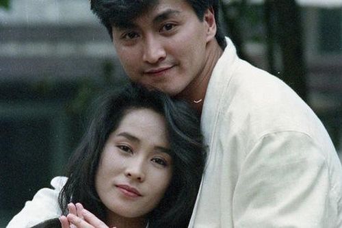 'Triển Chiêu' Hà Gia Kính sắp kết hôn sau 61 năm cô đơn, danh tính cô dâu cũng được hé lộ?