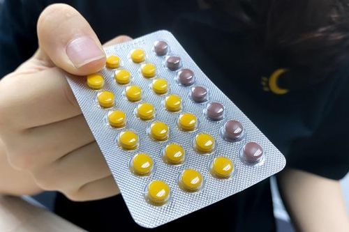 Sau ngừng thuốc tránh thai bao lâu thì nên có thai?