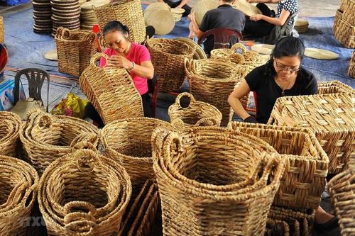 Ngành thủ công mỹ nghệ phấn đấu đạt kim ngạch xuất khẩu 5 tỷ USD vào năm 2025