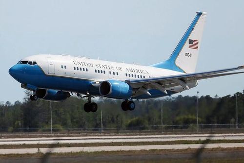 Air Force 2 của phó Tổng thống Mỹ cũng có công nghệ 'siêu hiện đại'