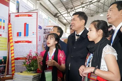 Hình thành kỹ năng toàn cầu cho học sinh từ cuộc thi Khoa học kỹ thuật