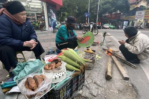 Mưu sinh trong giá buốt Hà thành