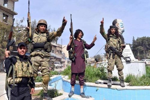 Phiến quân do Thổ Nhĩ Kỳ hậu thuẫn tiếp tục gửi tiếp viện đến Al-Raqqa, chuẩn bị cho trận đánh lớn?