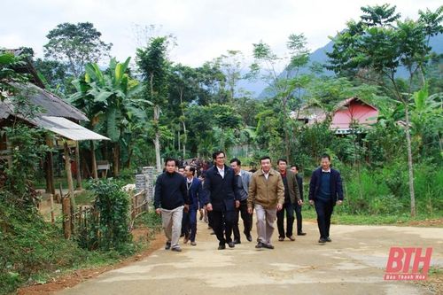 Thẩm định mức độ đạt chuẩn nông thôn mới cho xã Lũng Niêm