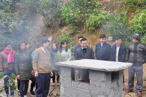 Hùng Đức đánh giá mô hình điểm 'Dân vận khéo' chung tay xử lý rác thải và chống rác thải nhựa'