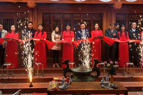 Khánh thành và đưa vào sử dụng Đình làng Kè
