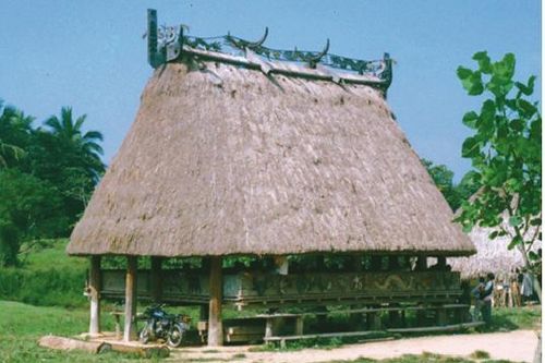 Nhà Gươl - Biểu tượng văn hóa Cơ tu