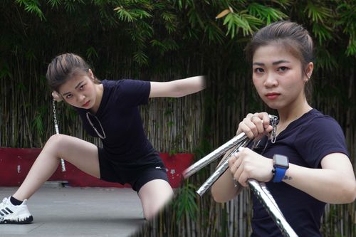 Cô gái mê múa côn vì hâm mộ Lý Tiểu Long