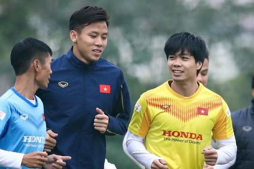 Công Phượng rạng rỡ bên Quế Ngọc Hải ở tuyển Việt Nam