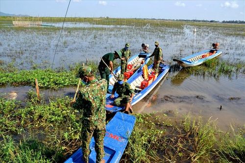 Cao điểm phòng chống dịch COVID-19, chống buôn lậu trên tuyến biên giới Tây Nam