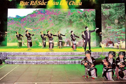 Sắc màu văn hóa Lai Châu trong lòng Hà Nội