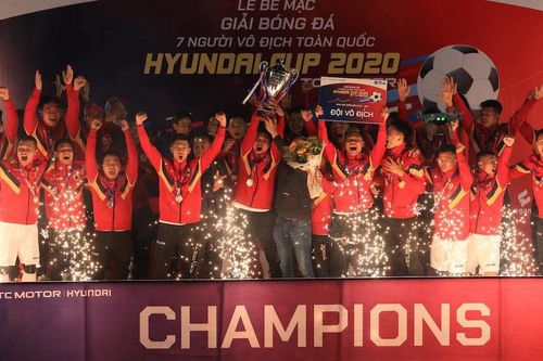 Giải 'phủi' HPL-S8 tìm ra nhà tân vô địch