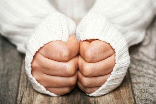 Lý giải nguyên nhân chân tay giá lạnh vào mùa đông