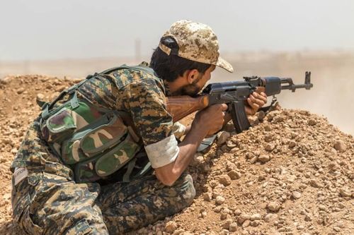 Giao tranh ác liệt giữa các tay súng do Thổ Nhĩ Kỳ hậu thuẫn và SDF ở miền Bắc Syria